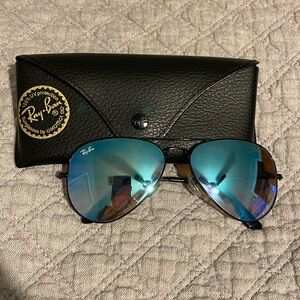 Ray Ban Aviator sunglasses
